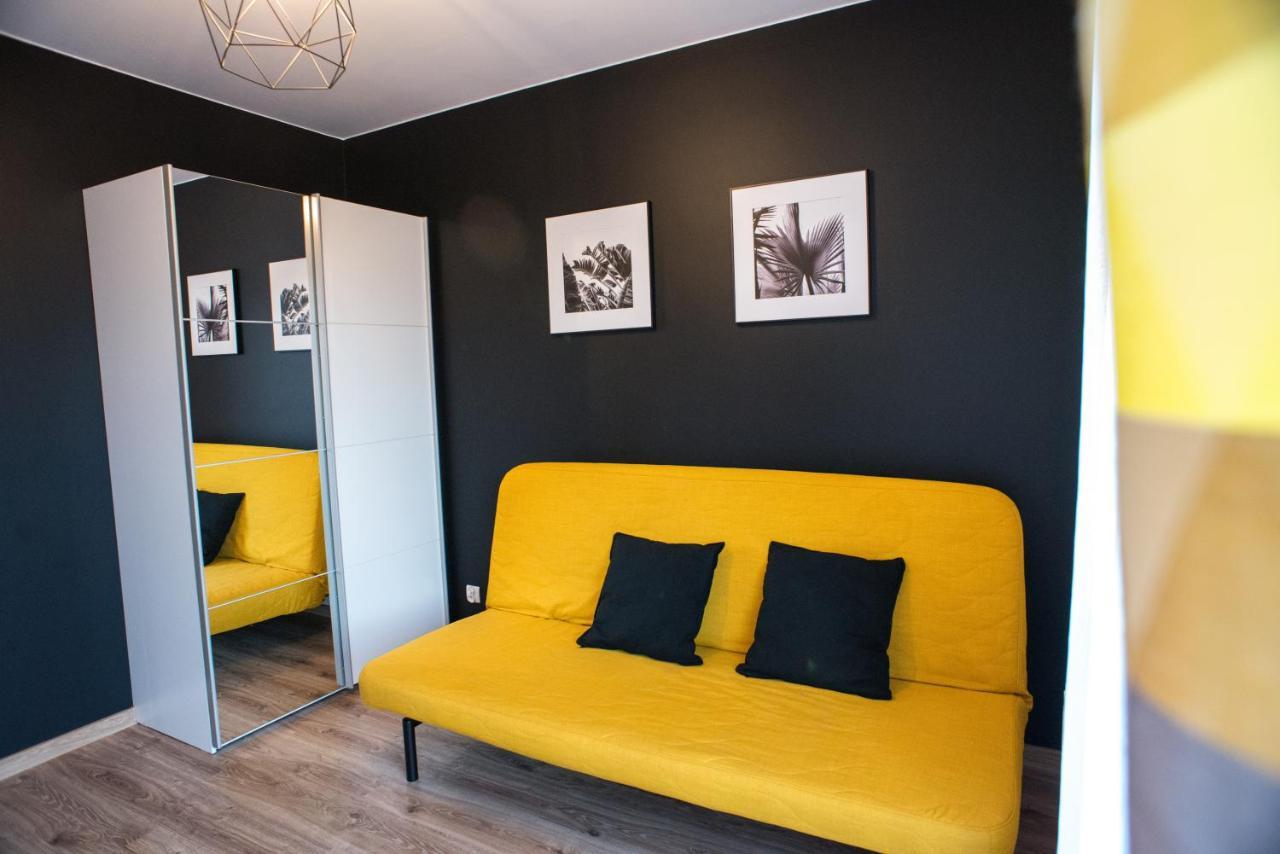 Aura Apartment